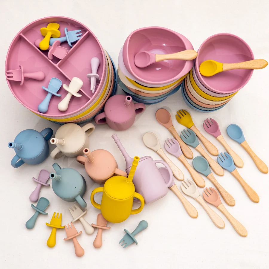 Baby Silicone Feeding Set Non-Slip Suction Plate Bowl Cup With Utensils
